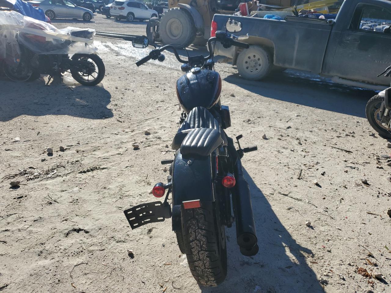 2023 Harley-Davidson Fxbbs - Фото 4