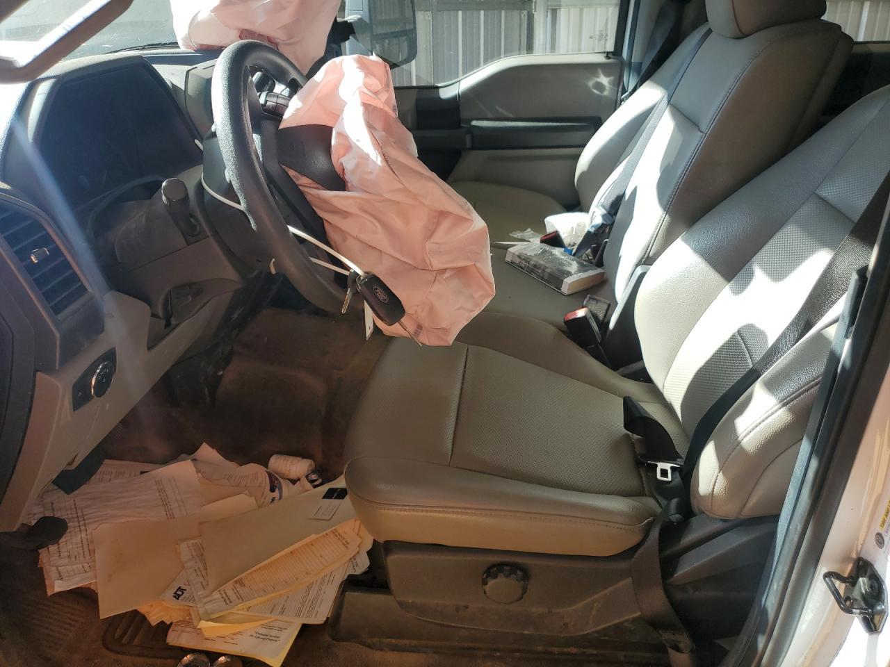 2022 Ford F250 Super Duty - Фото 7