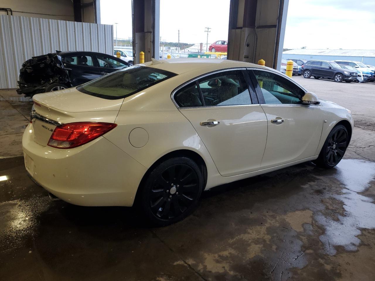 2013 Buick Regal Premium - Фото 3