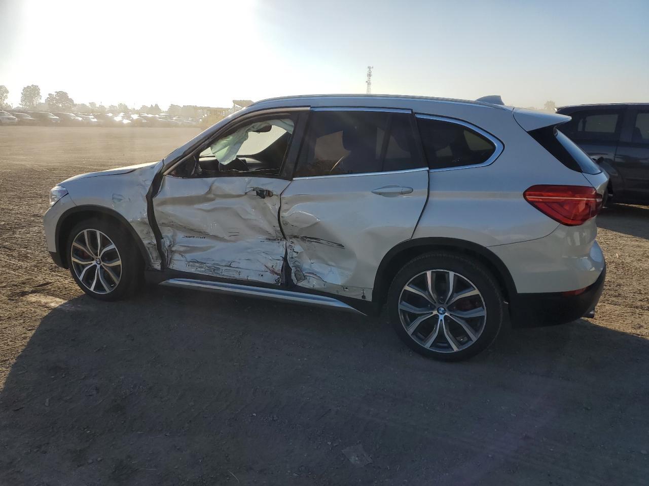 2016 BMW X1 xDrive28I - Image 2