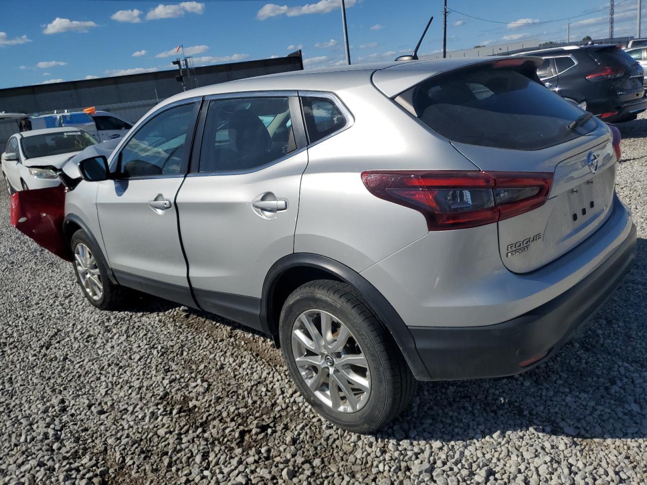 2021 Nissan Rogue Sport S - Фото 2