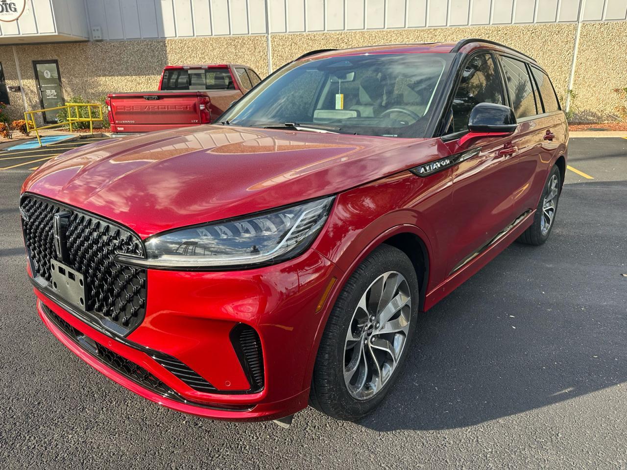 2025 Lincoln Aviator - Фото 2