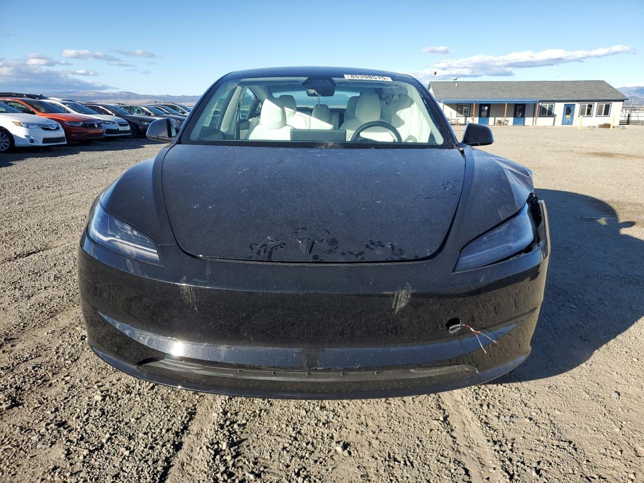 2025 Tesla Model 3 - Фото 5
