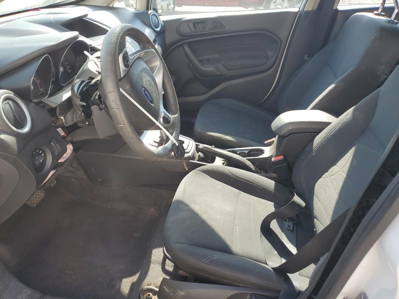 2019 Ford Fiesta Se - Фото 7