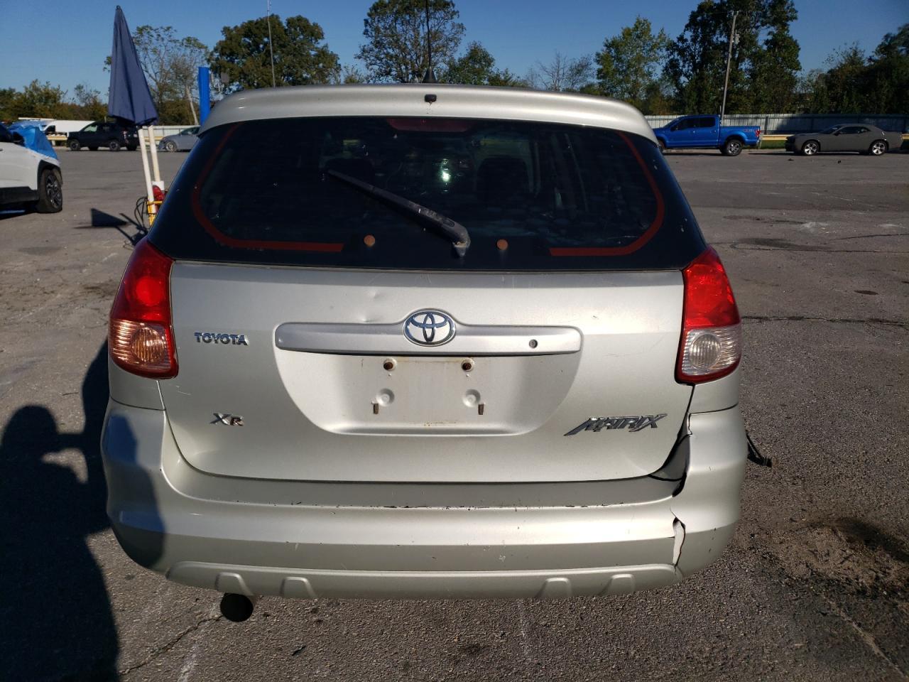 2004 Toyota Corolla Matrix Xr - Image 6