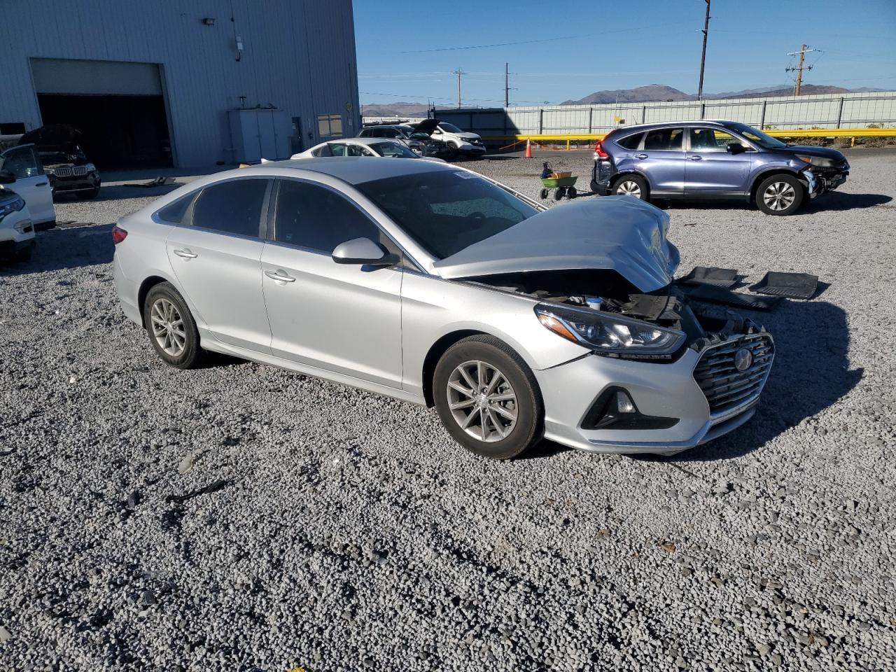 2019 Hyundai Sonata Se - Image 4
