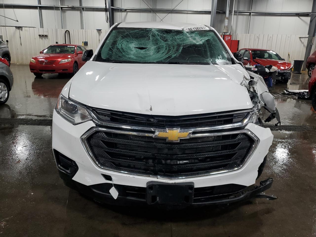 2021 Chevrolet Traverse Ls - Фото 5
