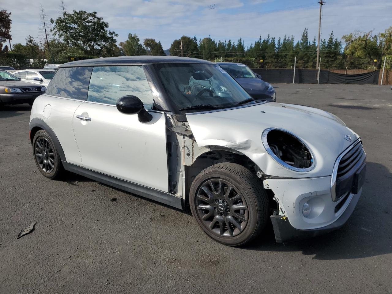 2017 Mini Cooper - Фото 4