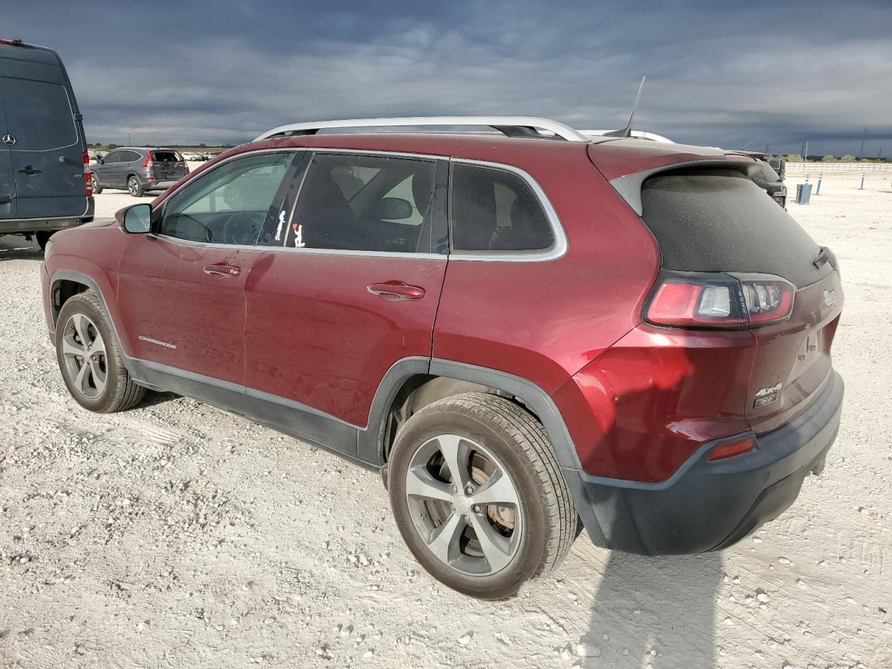 2019 Jeep Cherokee Limited - Image 2