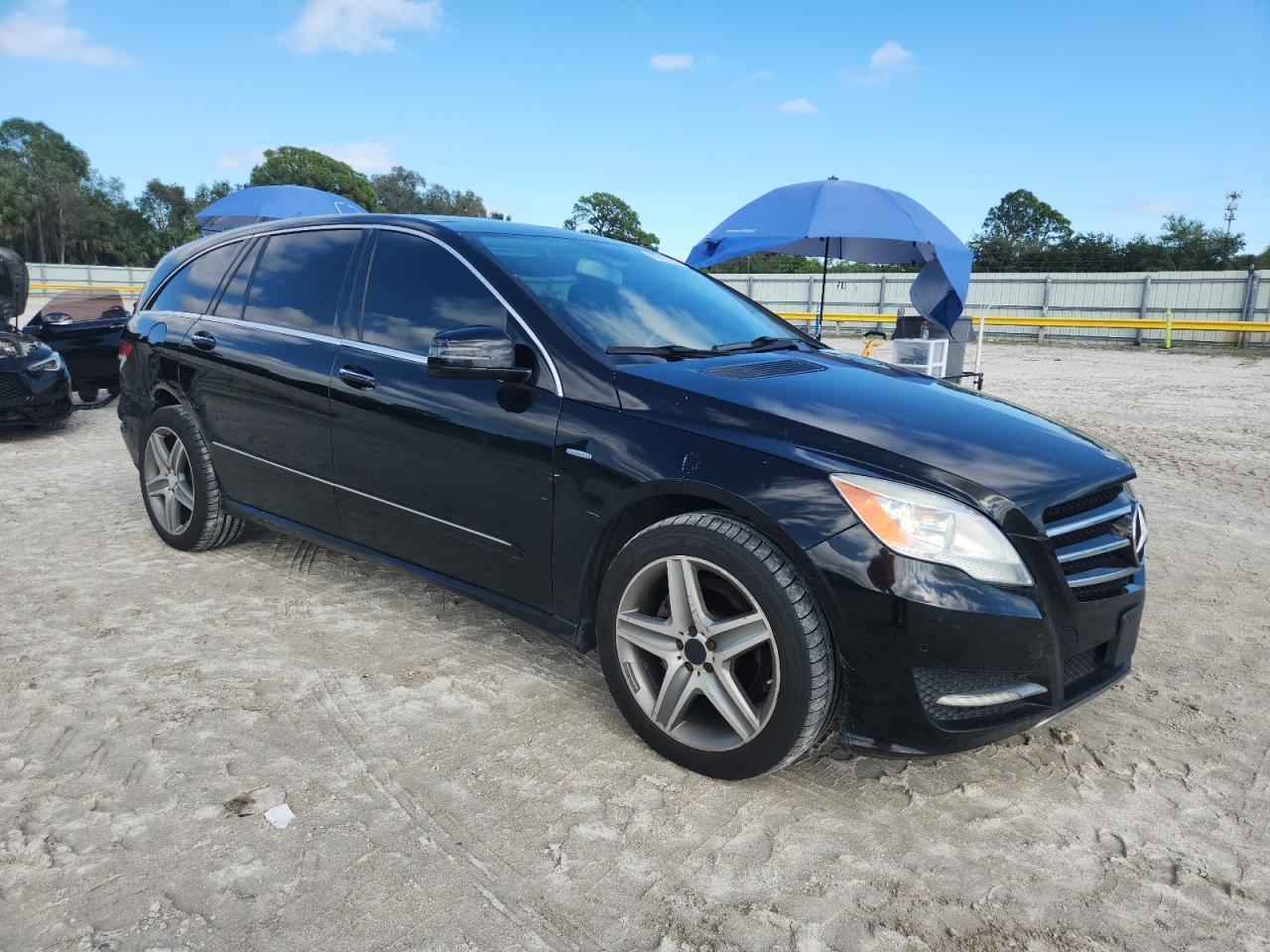 2012 Mercedes-Benz R 350 4Matic - Фото 4