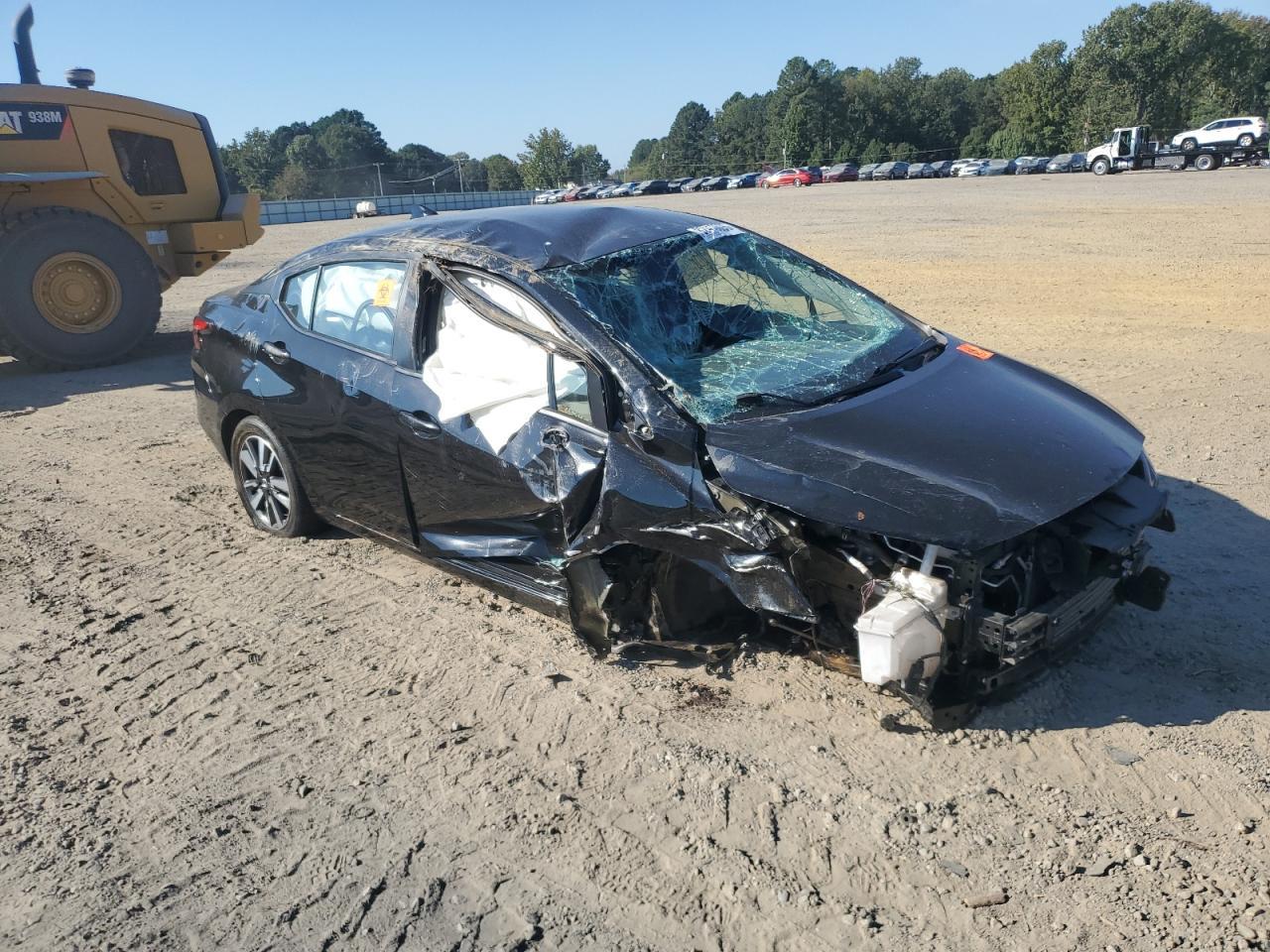 2022 Nissan Versa Sv - Image 4