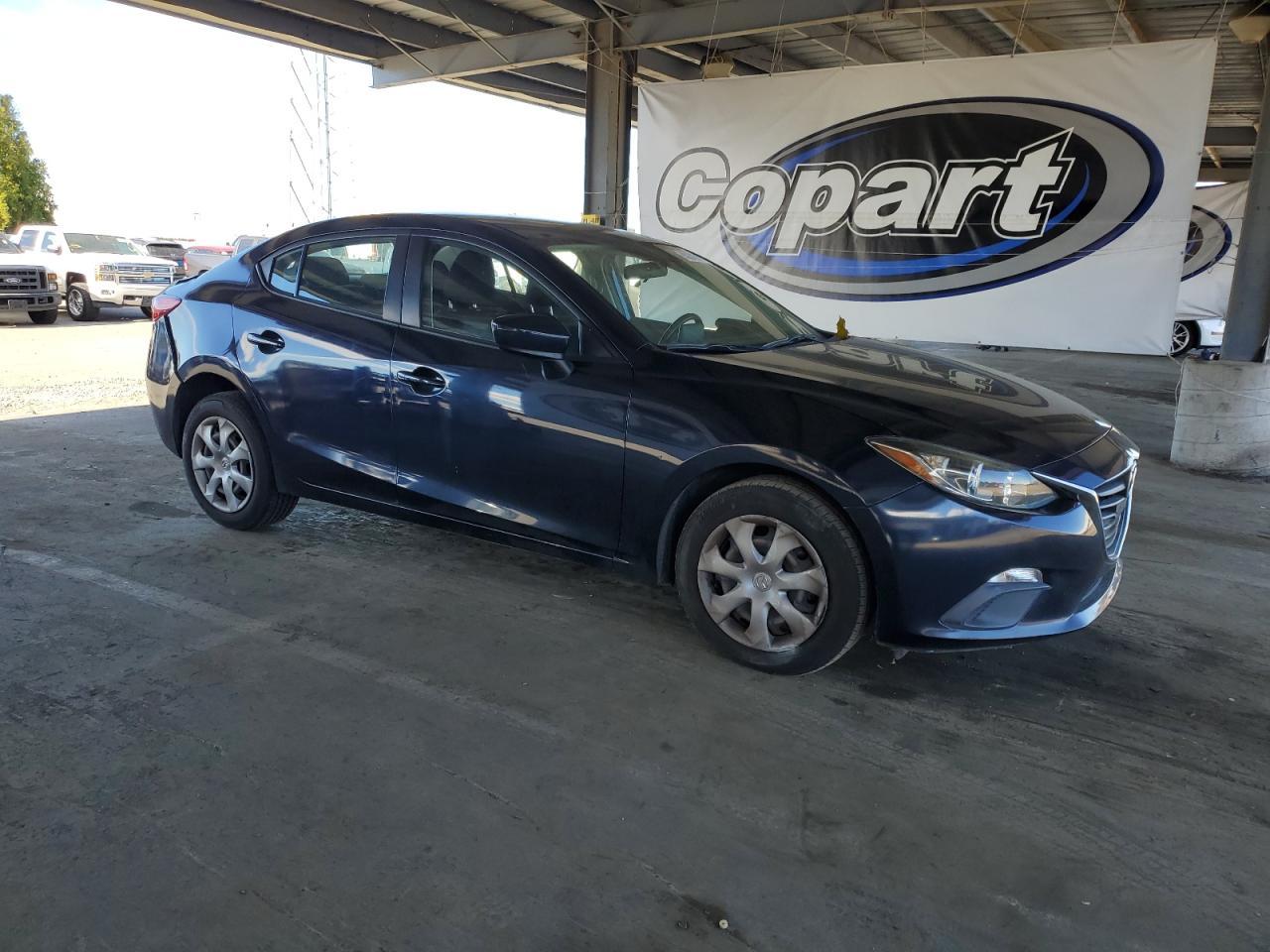 2016 Mazda 3 Sport - Image 4
