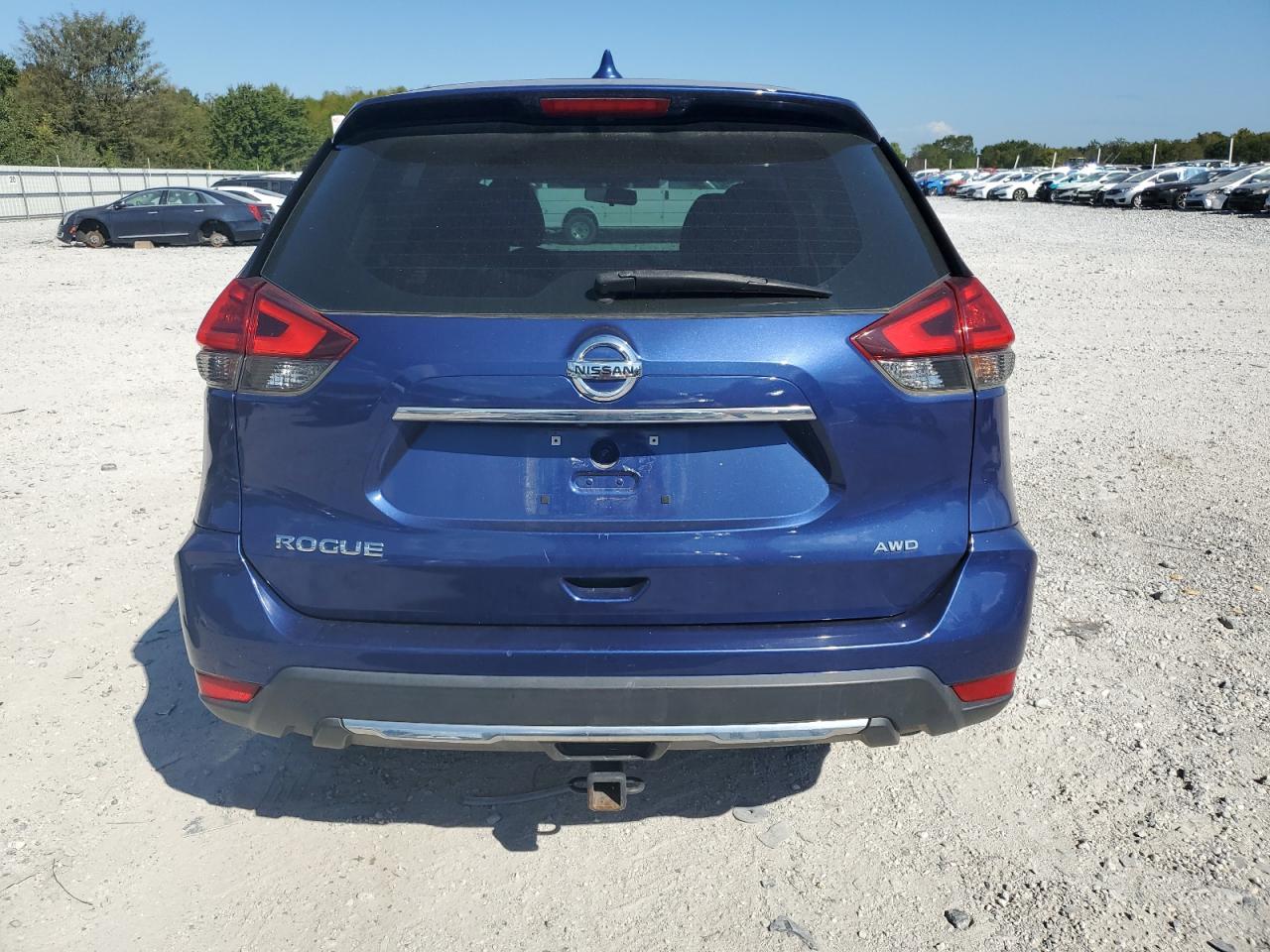 2017 Nissan Rogue S - Фото 6