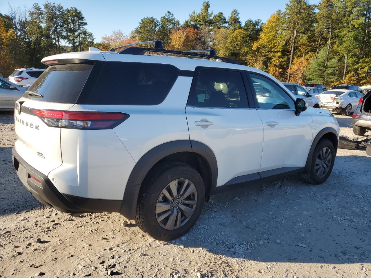 2025 Nissan Pathfinder Sv - Фото 3