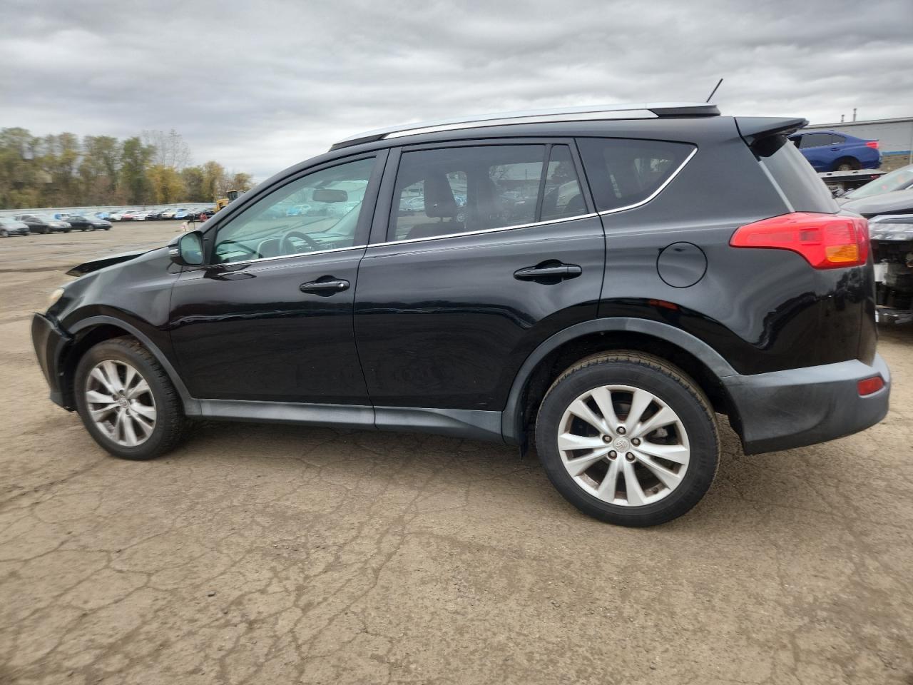 2013 Toyota Rav4 Limited - Фото 2