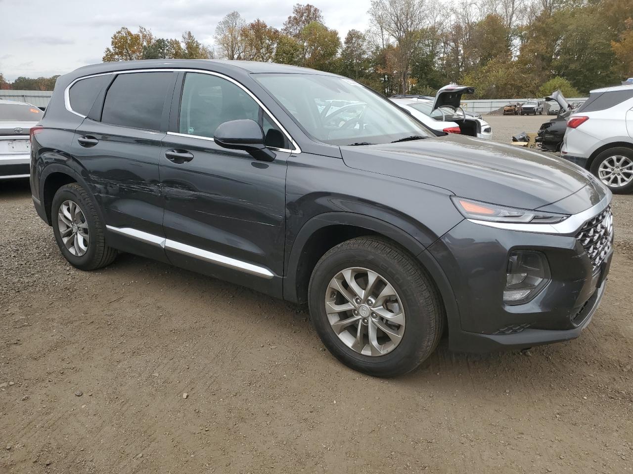 2020 Hyundai Santa Fe Se - Фото 4
