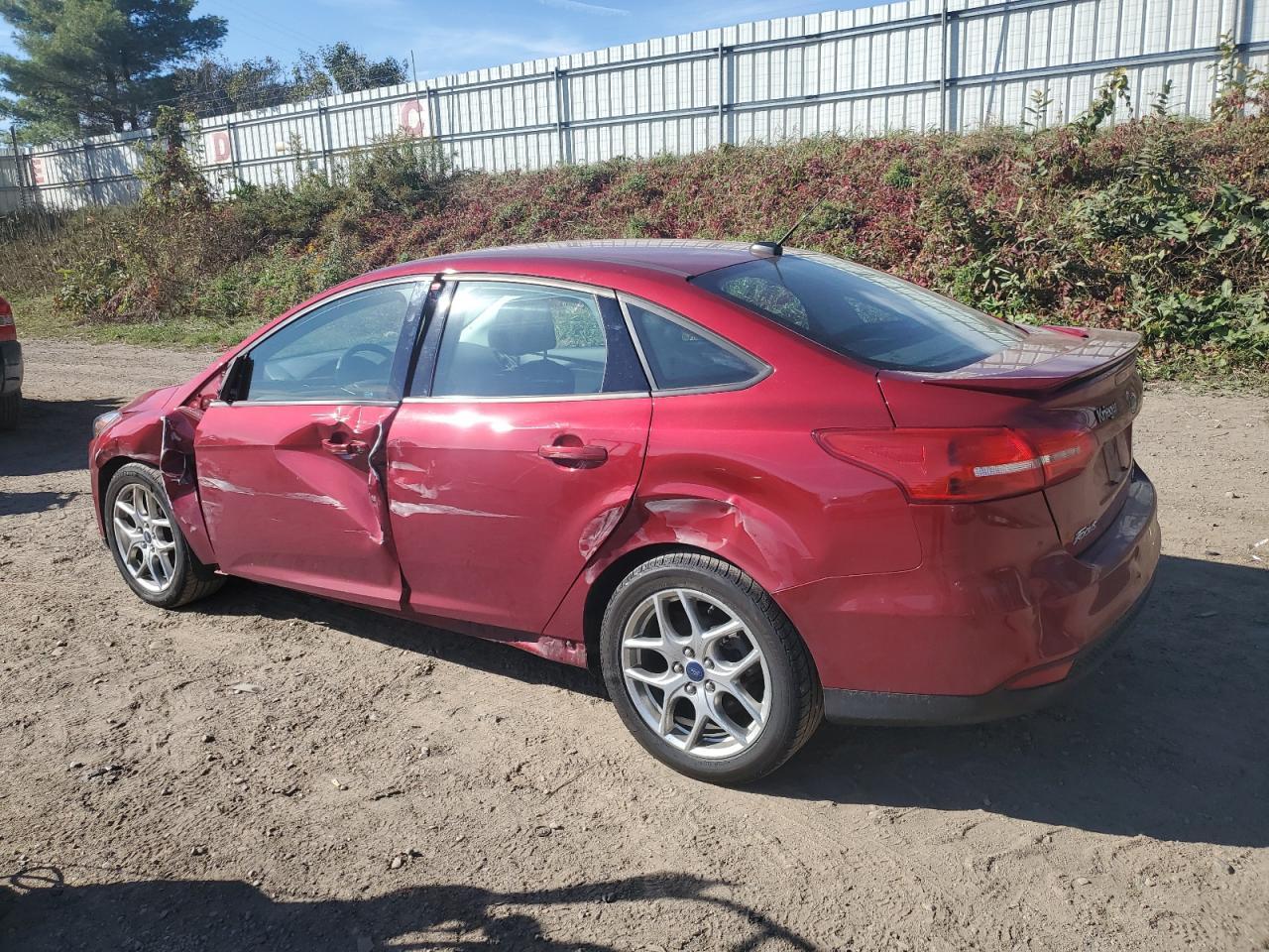 2015 Ford Focus Se - Фото 2