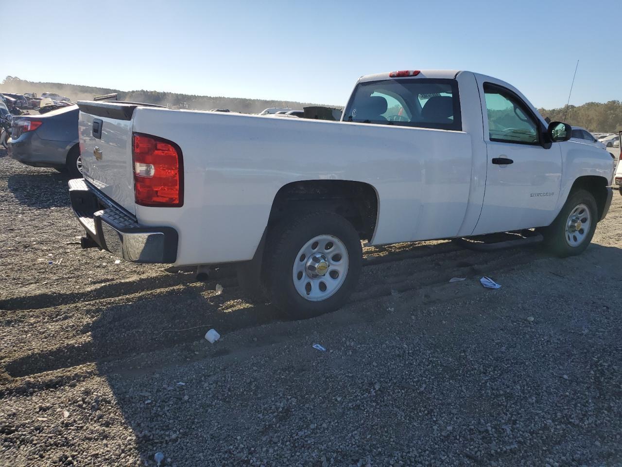2012 Chevrolet Silverado C1500 - Фото 3
