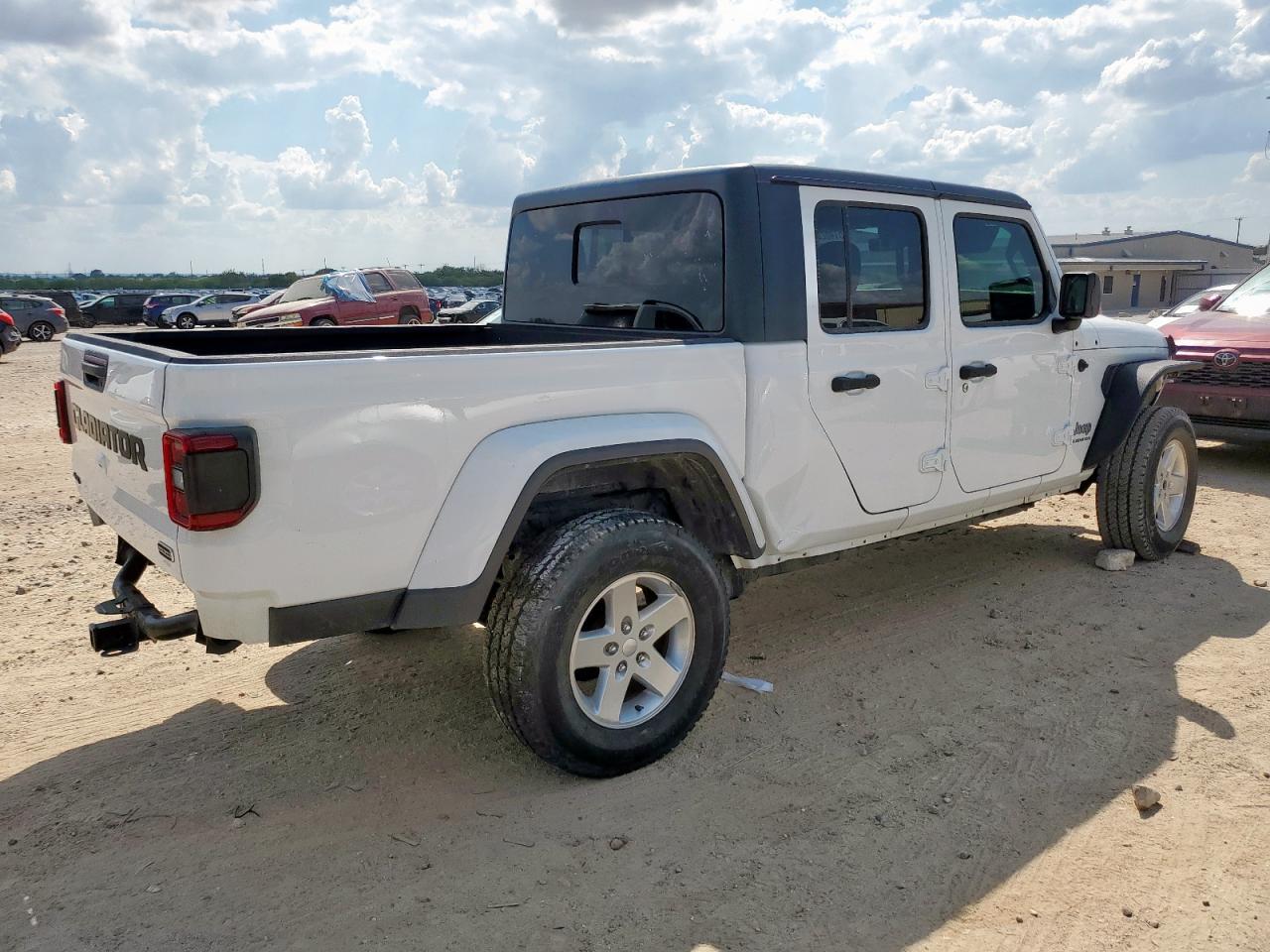 2020 Jeep Gladiator Overland - Фото 3