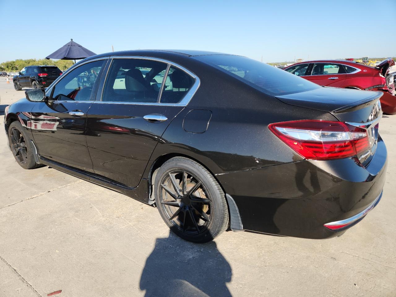 2017 Honda Accord Sport - Фото 2