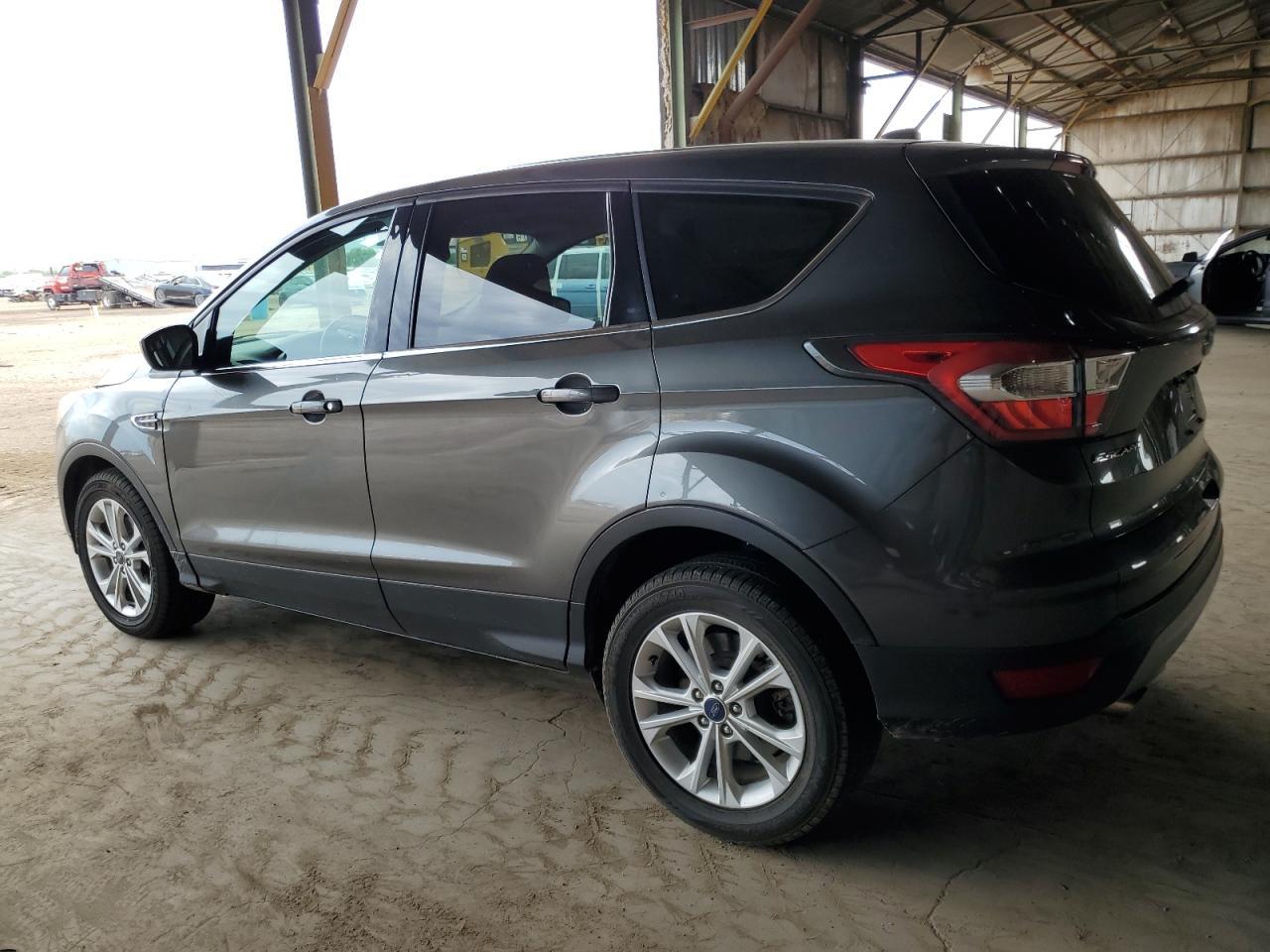 2017 Ford Escape Se - Image 2