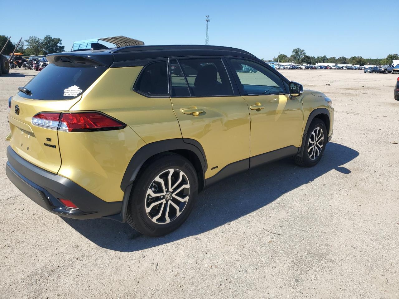 2024 Toyota Corolla Cross Se - Фото 3