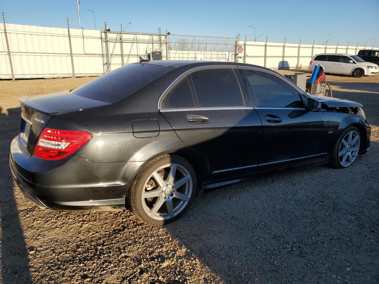 2012 Mercedes-Benz C 350 4Matic - Фото 3