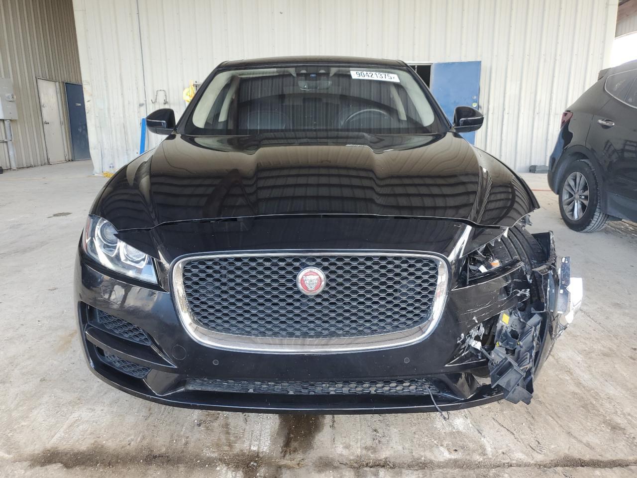 2019 Jaguar F-Pace Prestige - Фото 5