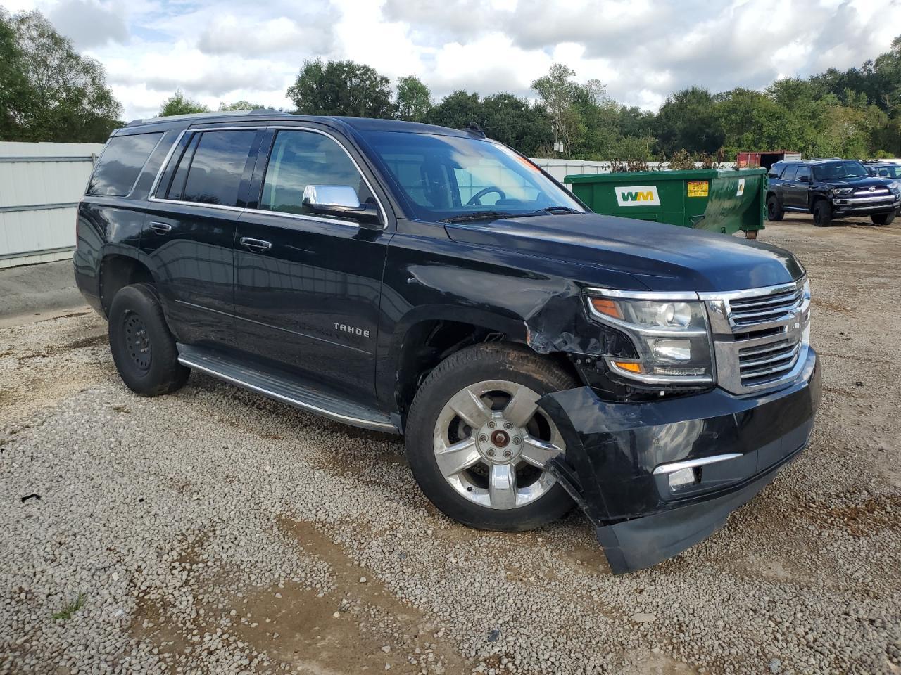 2017 Chevrolet Tahoe K1500 Premier - Image 4