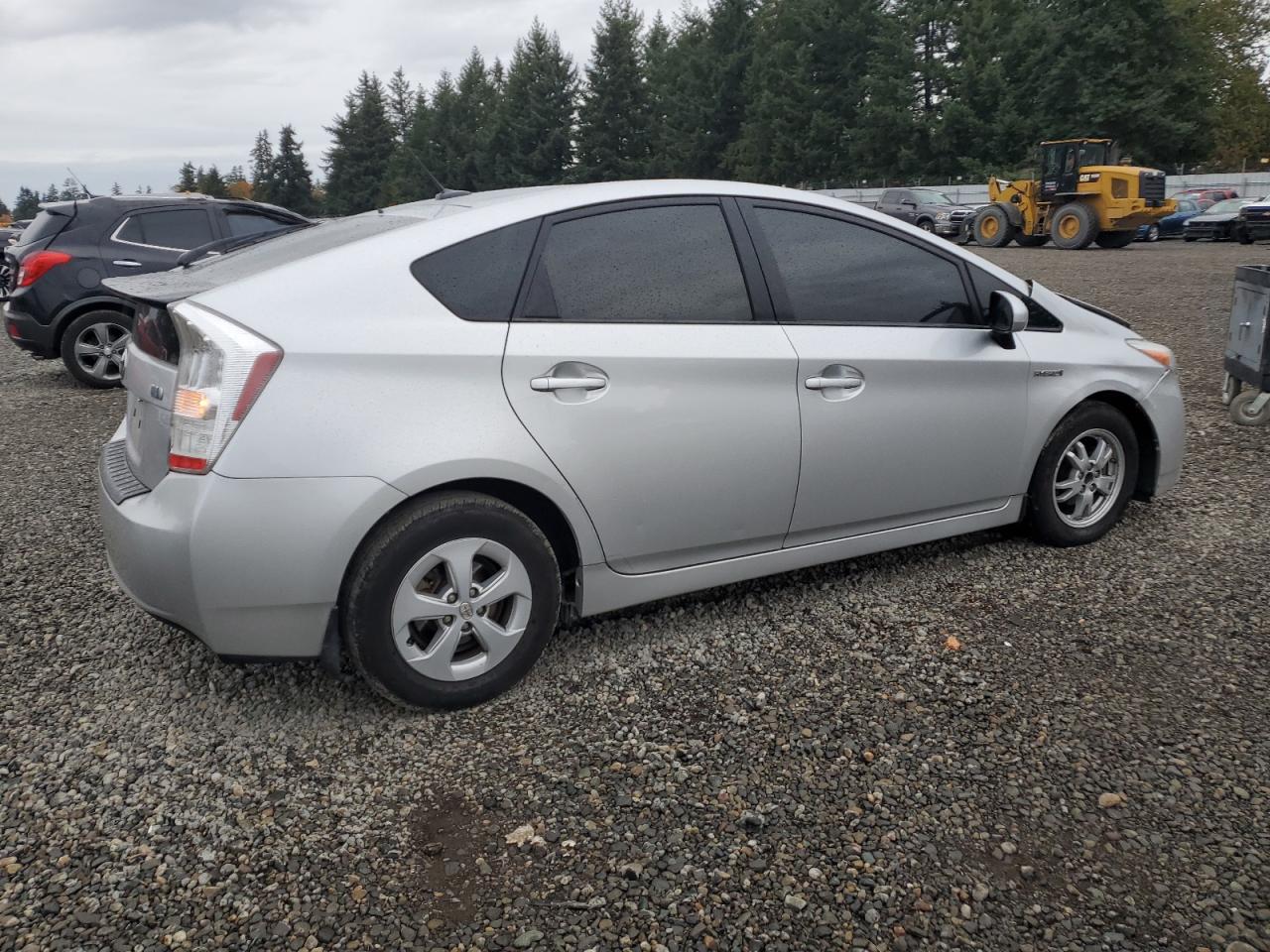 2011 Toyota Prius - Фото 3