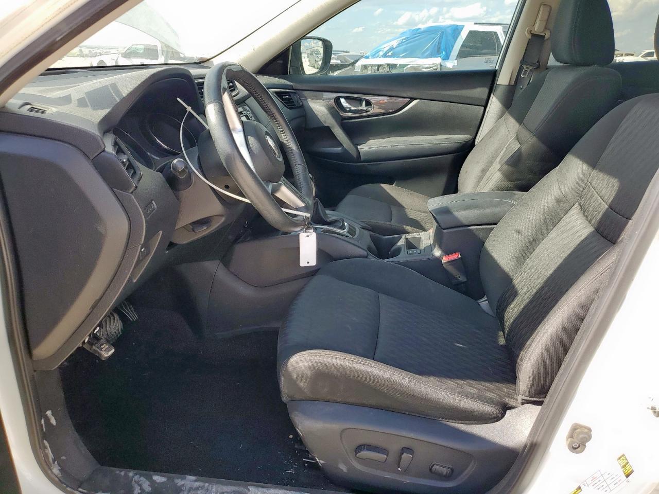 2017 Nissan Rogue S - Image 7