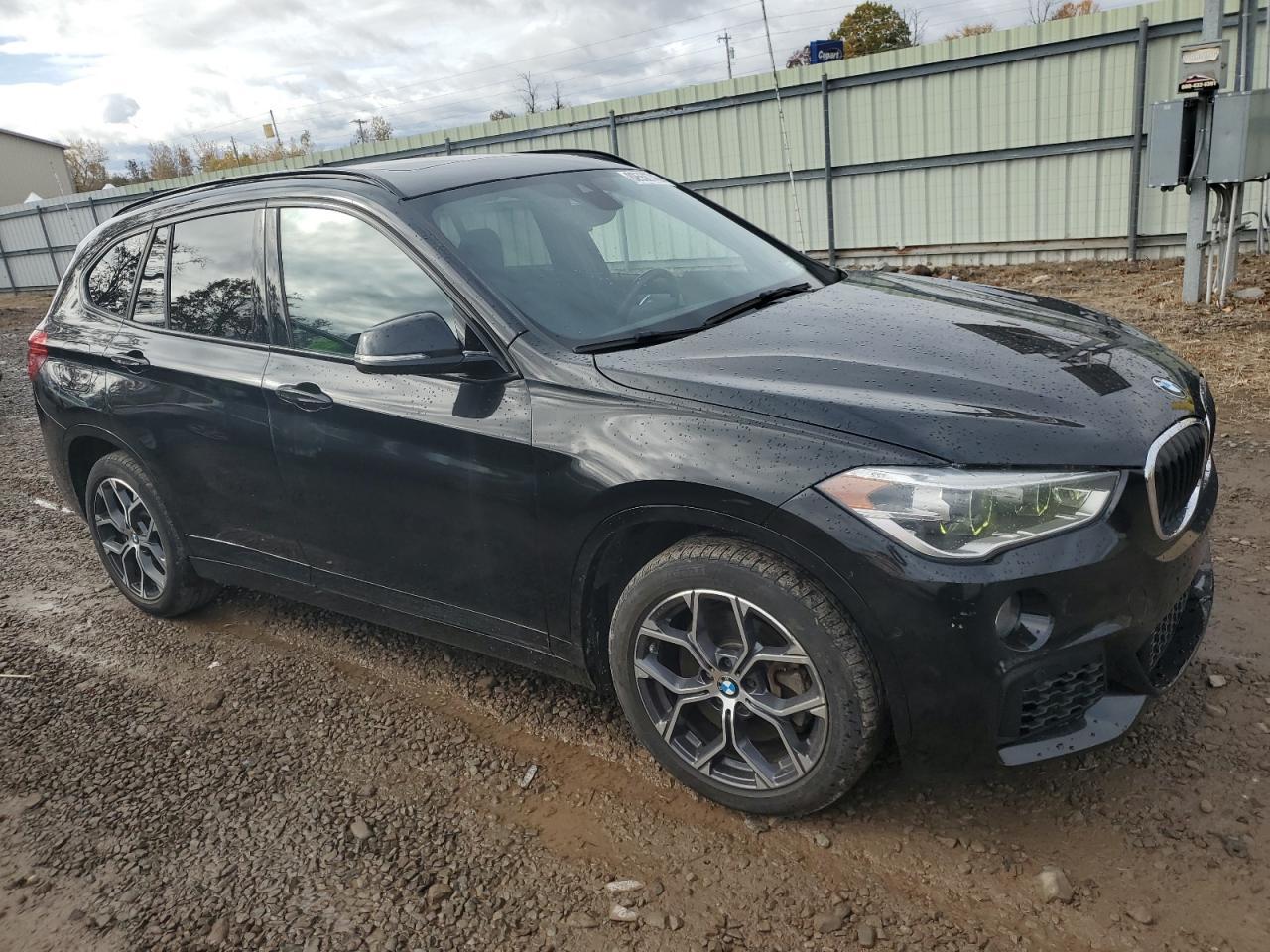 2019 BMW X1 xDrive28I - Фото 4