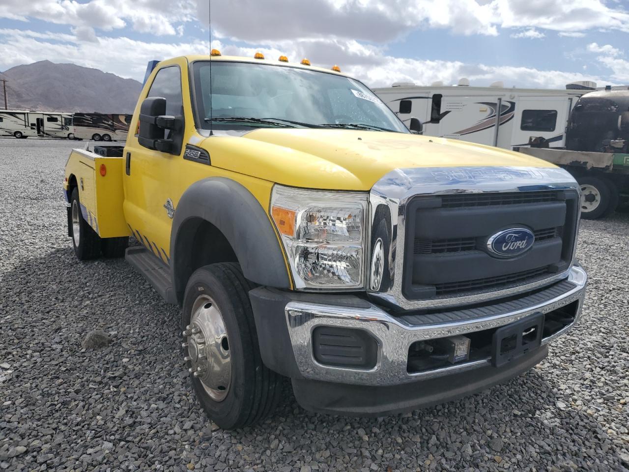 2016 Ford F450 Super - Image 4