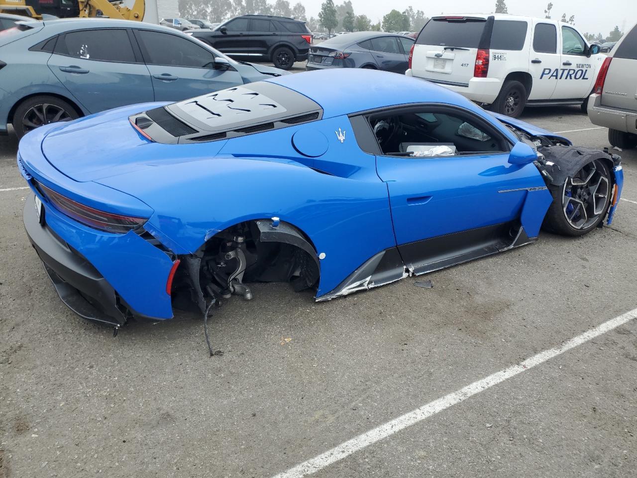 2023 Maserati Mc20 - Image 3