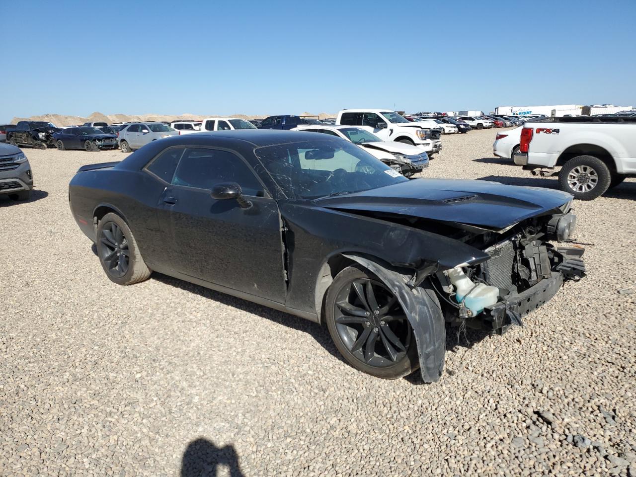 2016 Dodge Challenger Sxt - Image 4