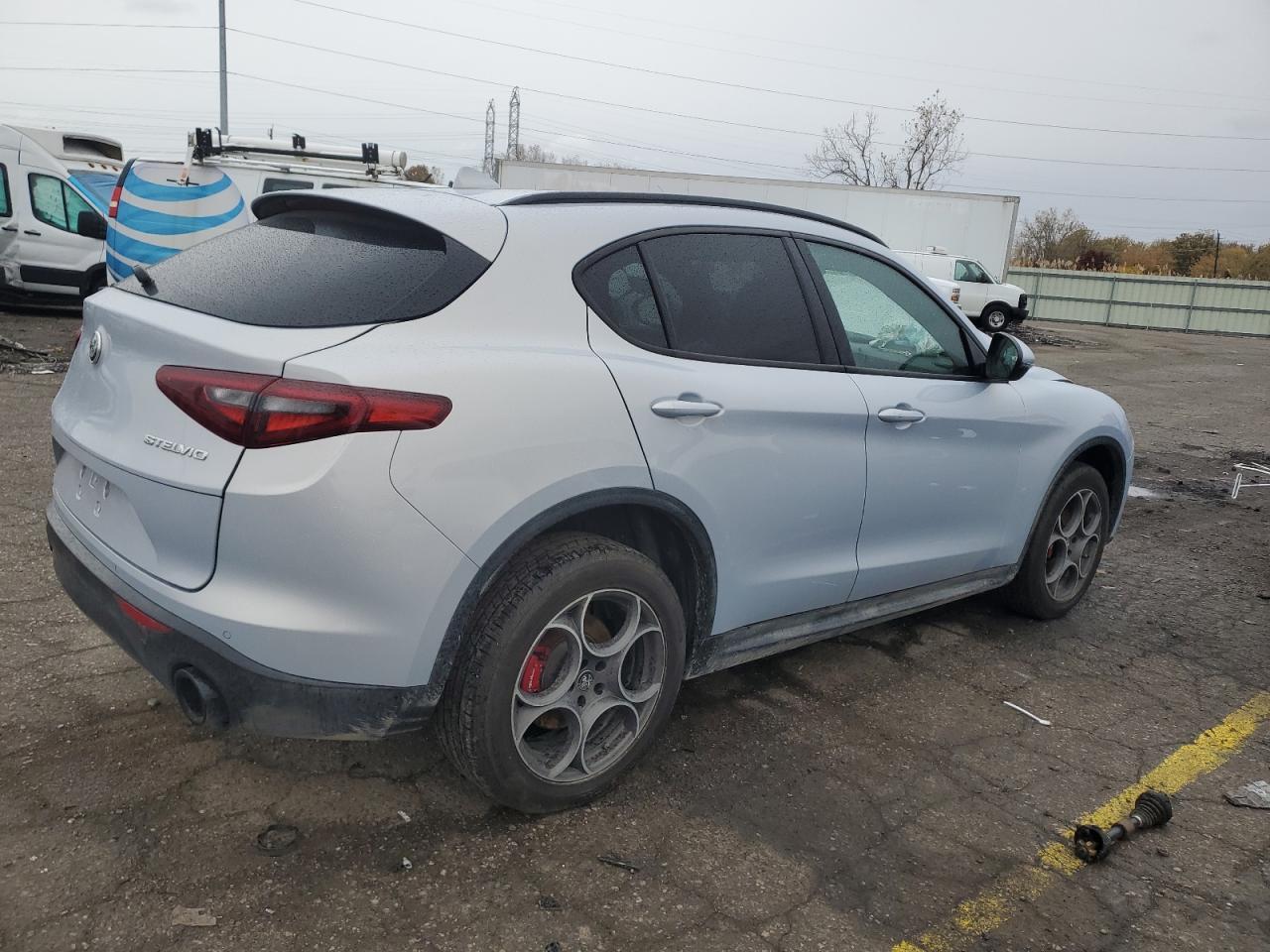 2022 Alfa Romeo Stelvio - Фото 3