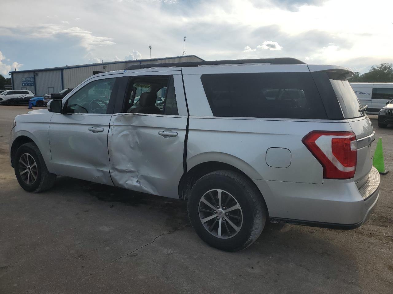 2019 Ford Expedition Max Xlt - Фото 2