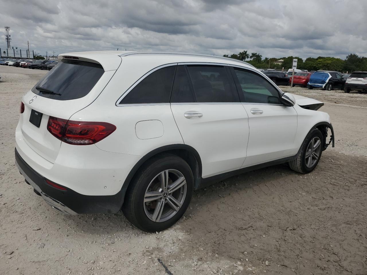 2021 Mercedes-Benz Glc 300 - Фото 3