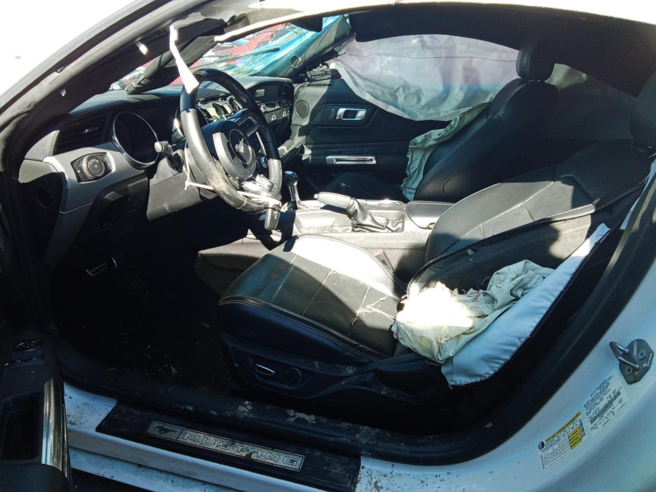 2019 Ford Mustang - Фото 7