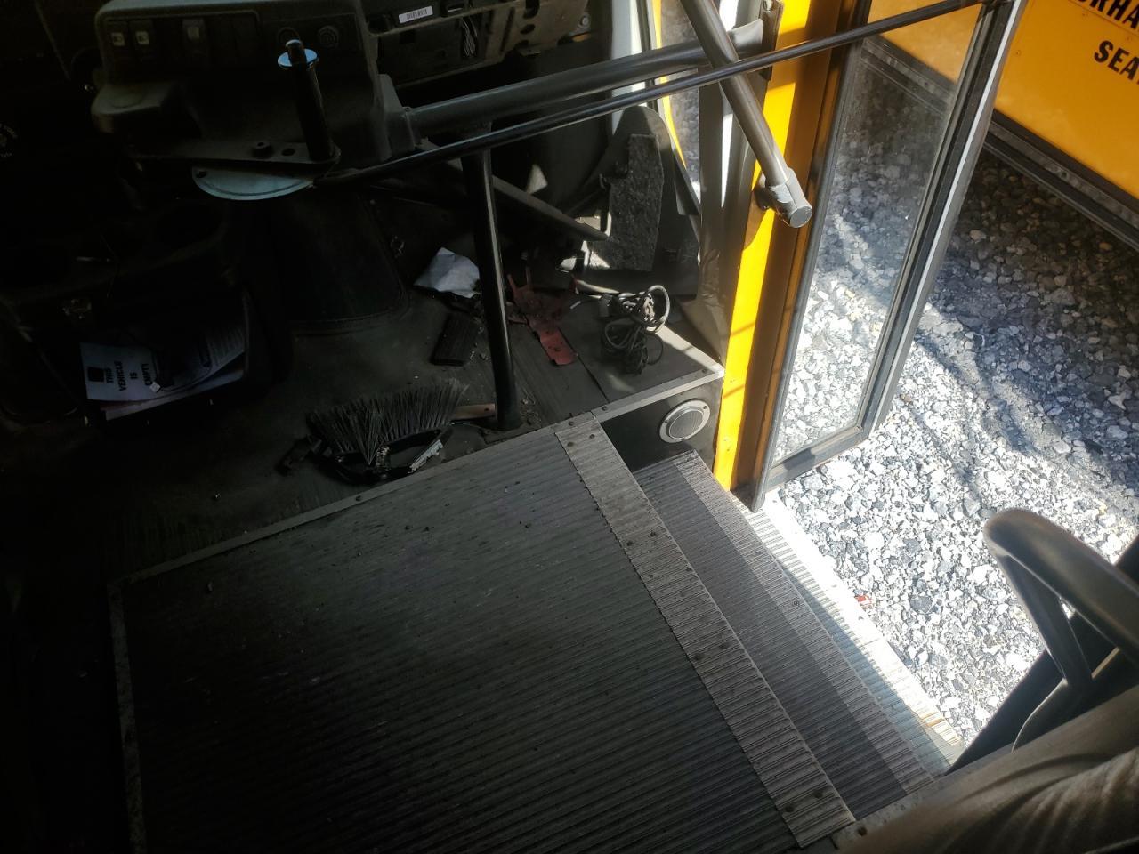 2008 Chevrolet Express G3 - School Bus - Фото 5