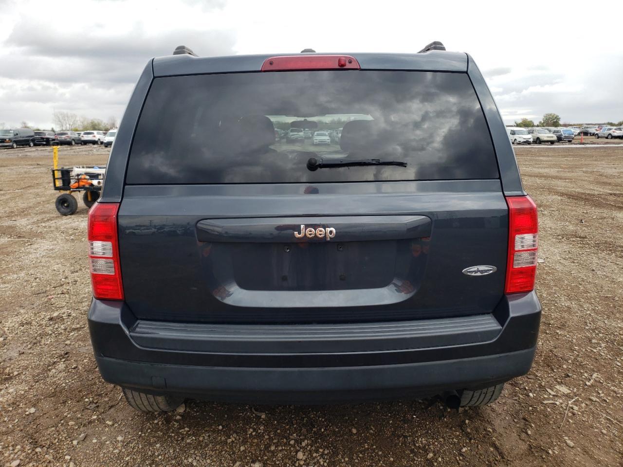 2015 Jeep Patriot Latitude - Фото 6