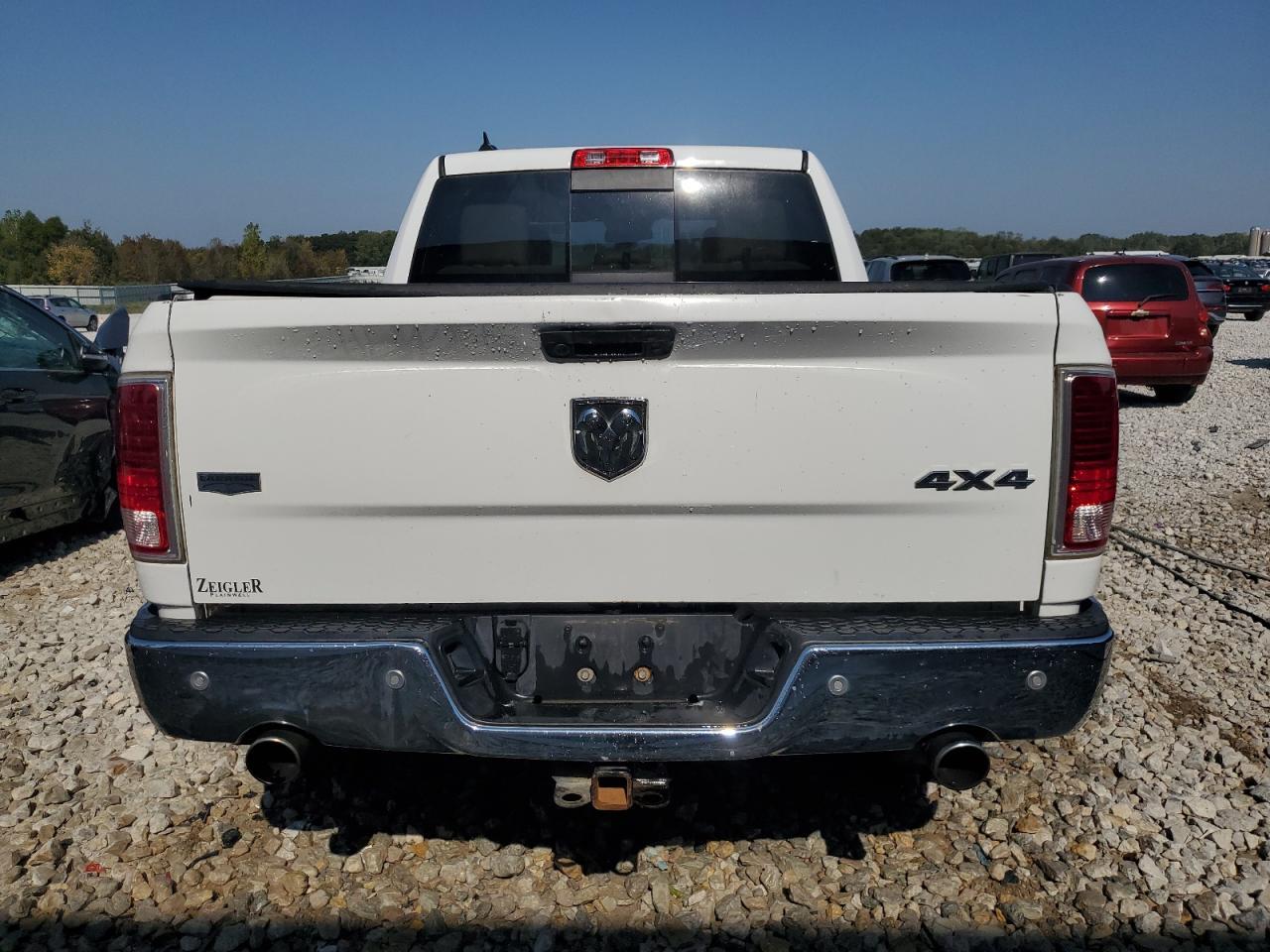 2015 Ram 1500 Laramie - Фото 6