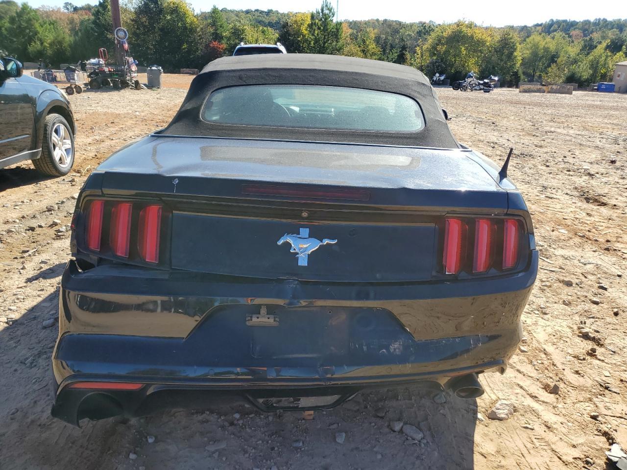 2015 Ford Mustang - Image 6