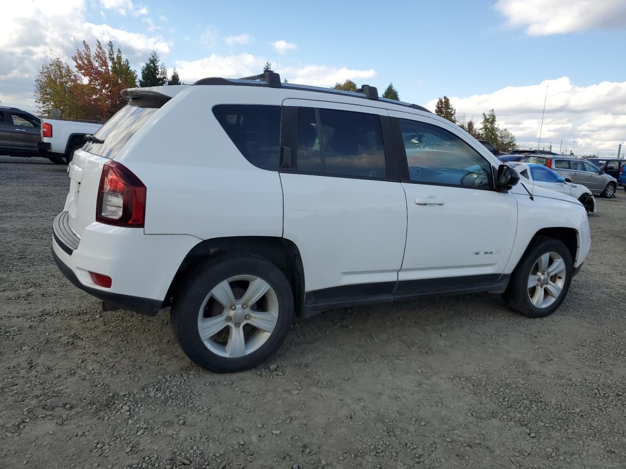 2017 Jeep Compass Sport - Фото 3
