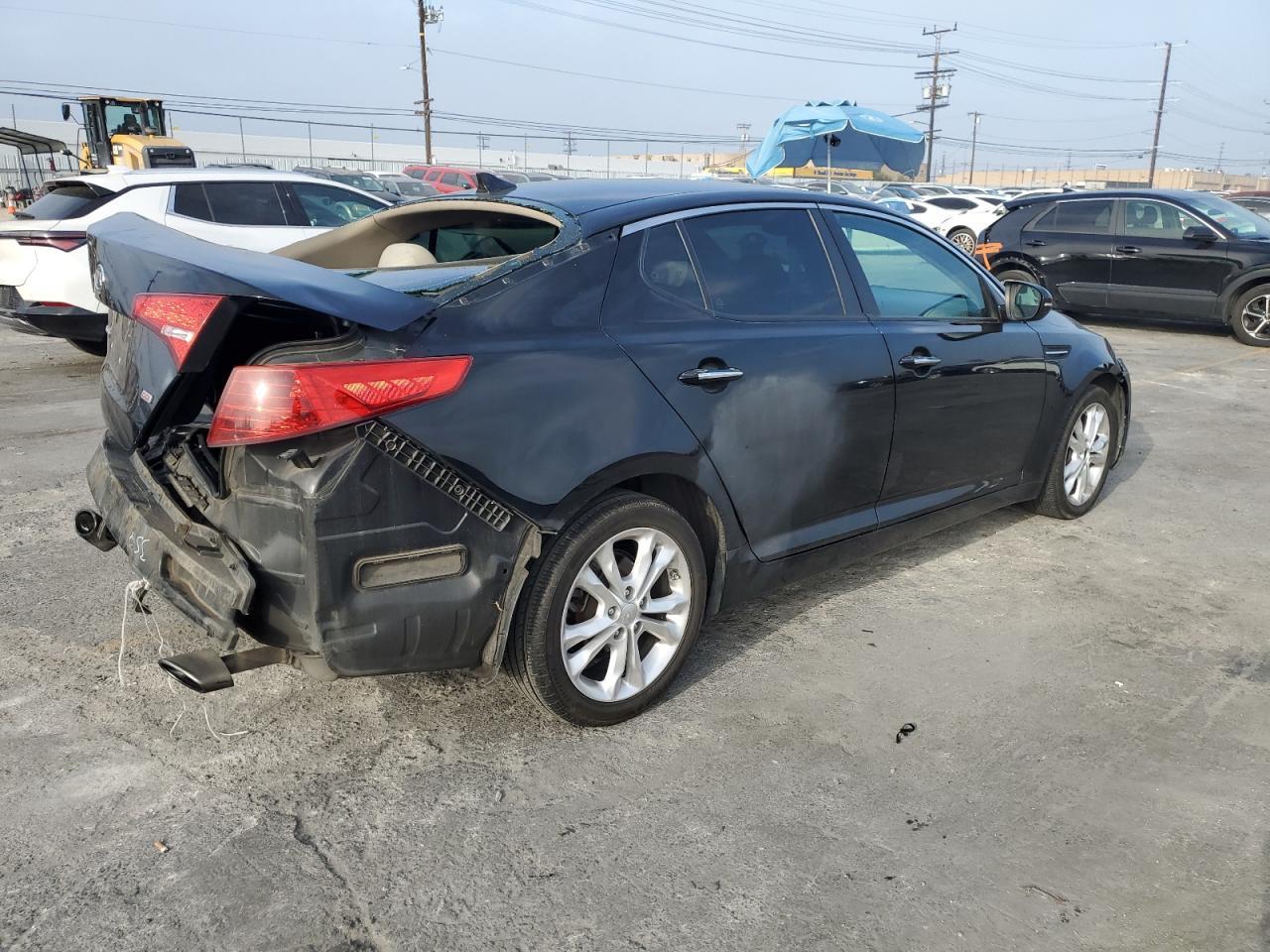 2012 Kia Optima Lx - Image 3