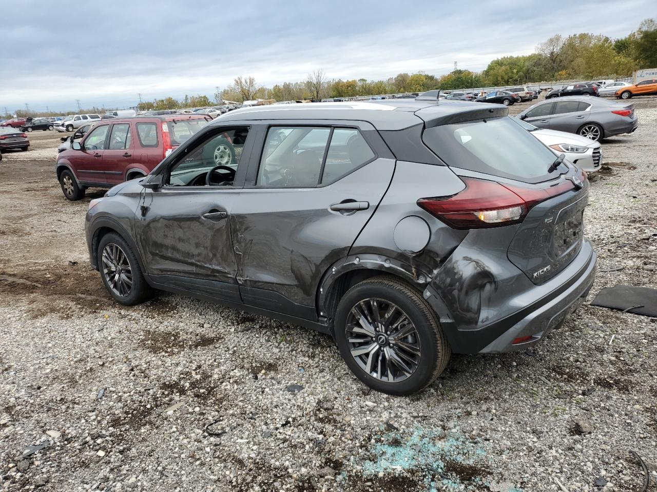 2024 Nissan Kicks Sv - Image 2