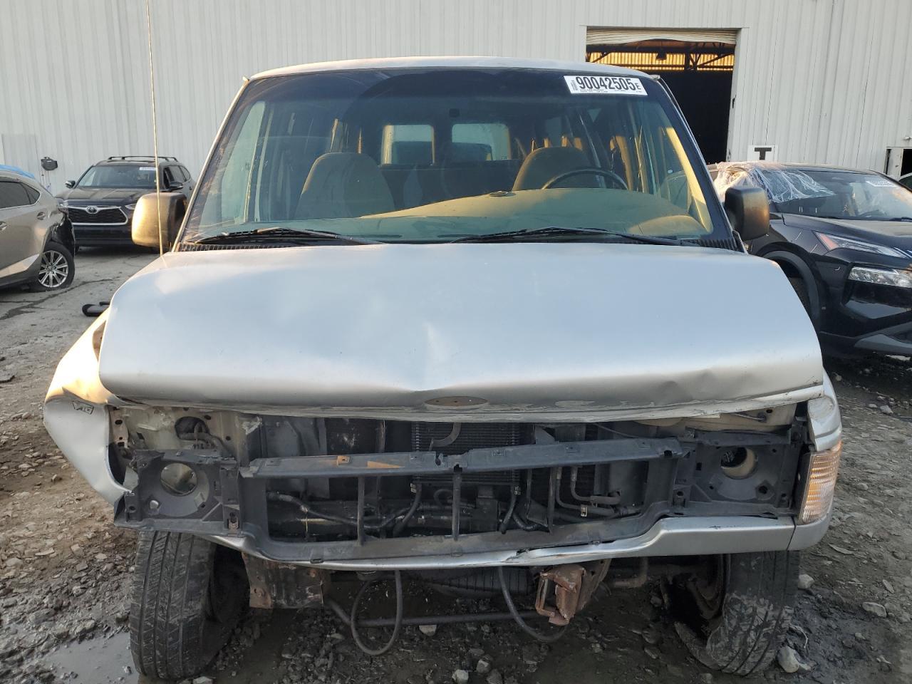 1998 Ford Econoline - Image 5