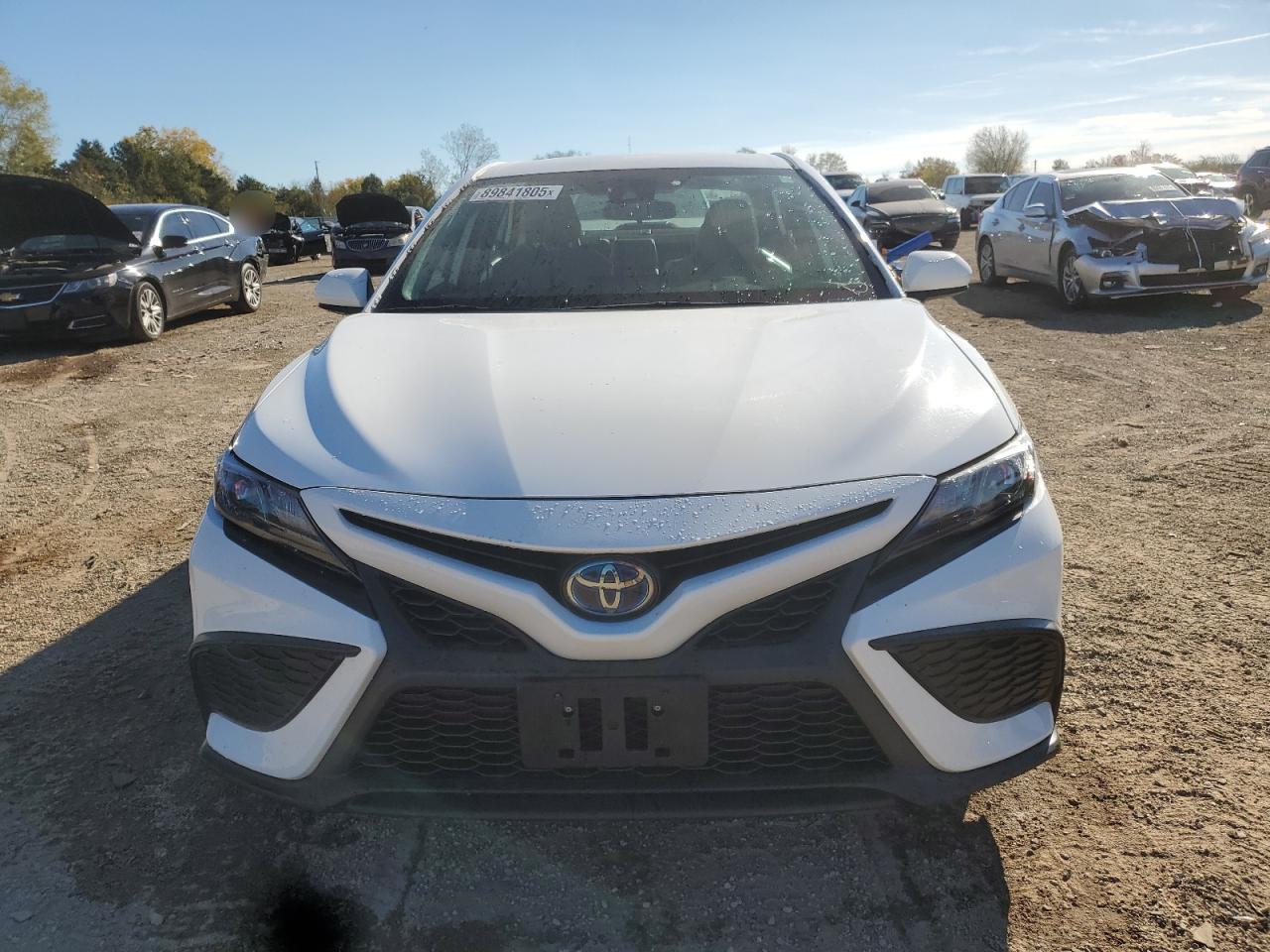 2021 Toyota Camry Se - Фото 5