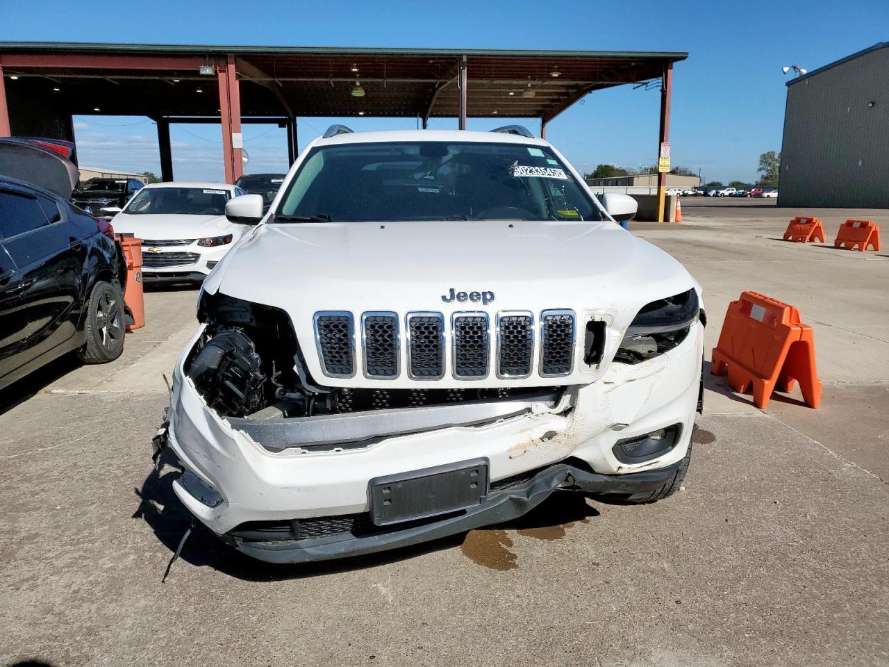 2019 Jeep Cherokee Latitude - Image 5