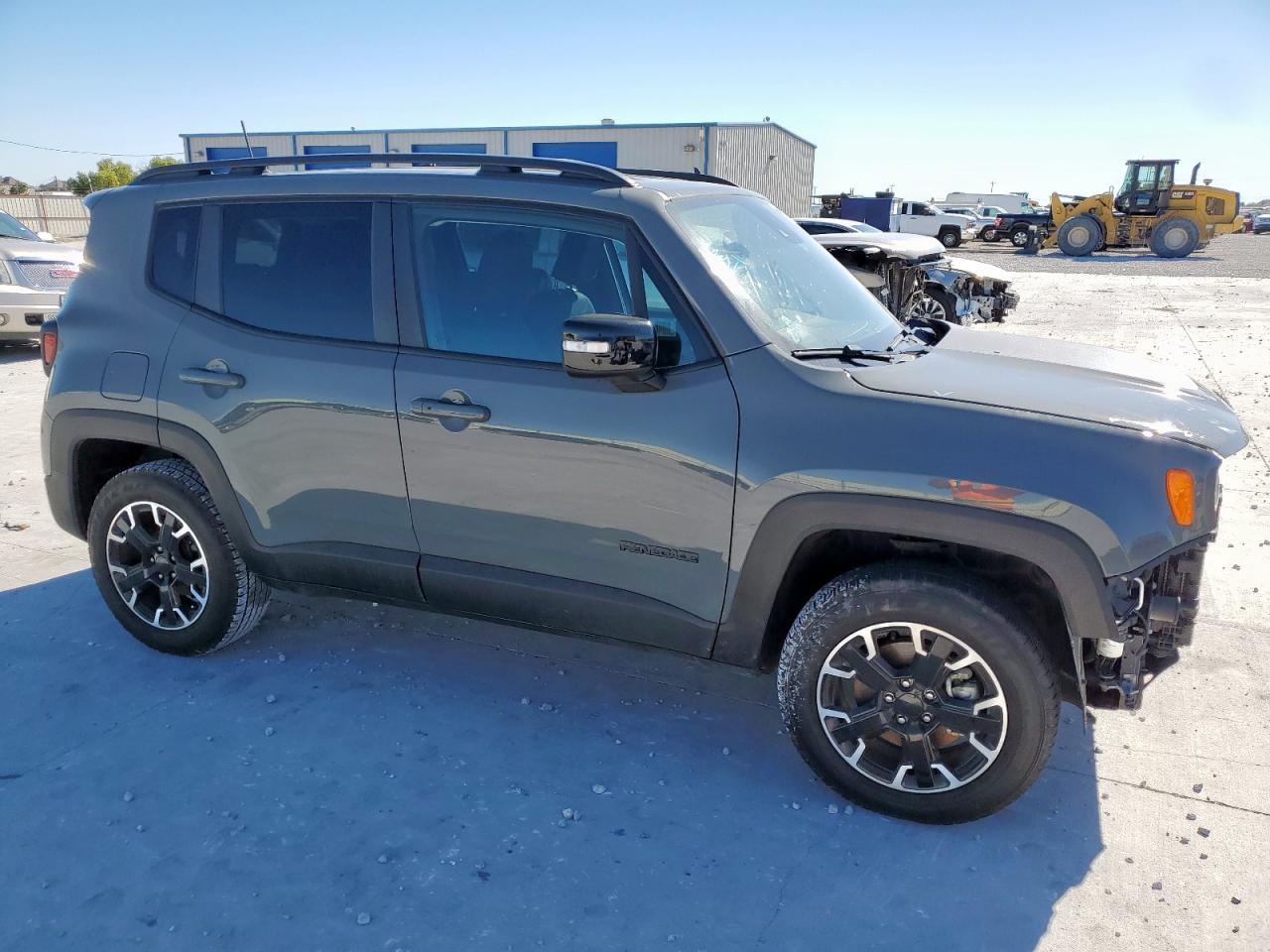 2023 Jeep Renegade Latitude - Фото 4
